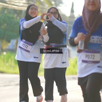 Runner Photo 3482215