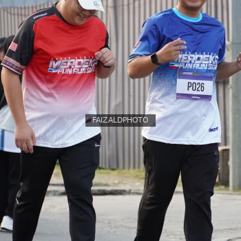 Runner Photo 3482219