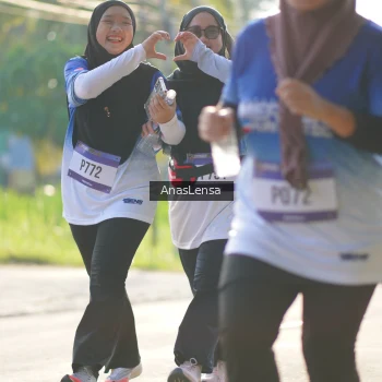 Runner Photo 3482236