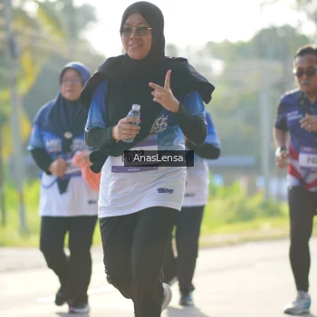 Runner Photo 3482239