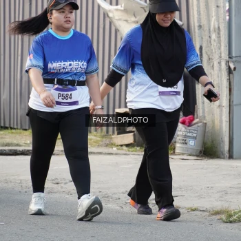 Runner Photo 3482252