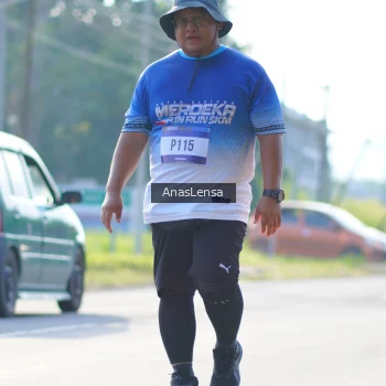 Runner Photo 3482294