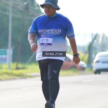Runner Photo 3482297