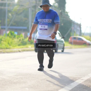 Runner Photo 3482304