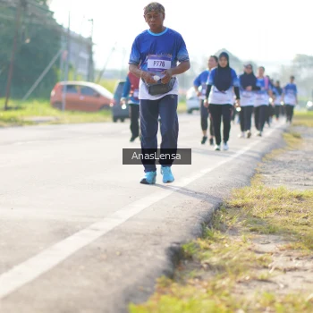 Runner Photo 3482319