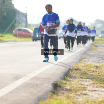 Runner Photo 3482334