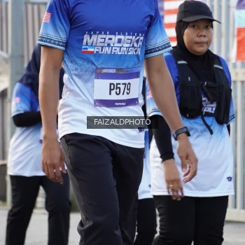 Runner Photo 3482370