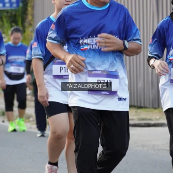 Runner Photo 3482372
