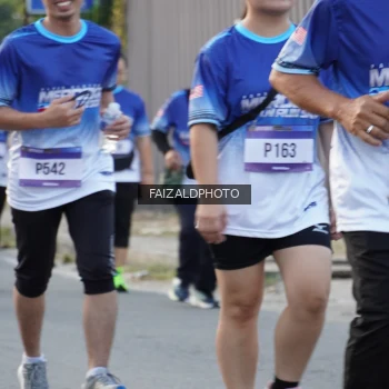 Runner Photo 3482389