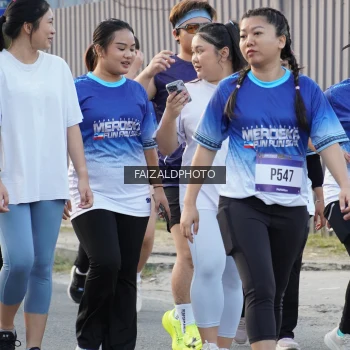 Runner Photo 3482413