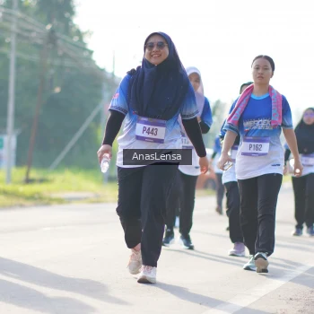 Runner Photo 3482419