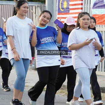Runner Photo 3482436