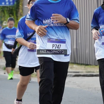 Runner Photo 3482452