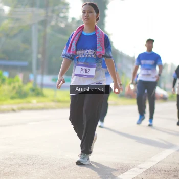 Runner Photo 3482453
