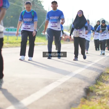 Runner Photo 3482454
