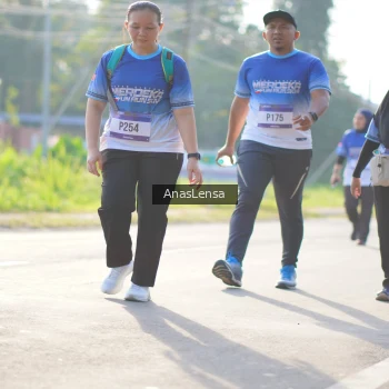 Runner Photo 3482483