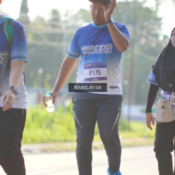 Runner Photo 3482504