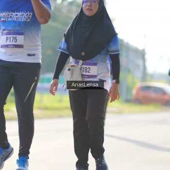Runner Photo 3482508