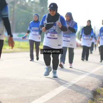 Runner Photo 3482520