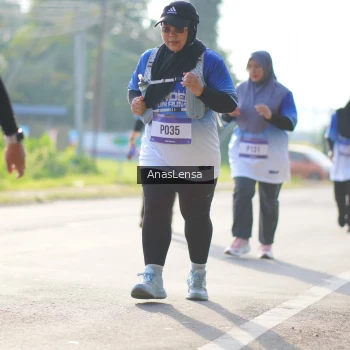 Runner Photo 3482524