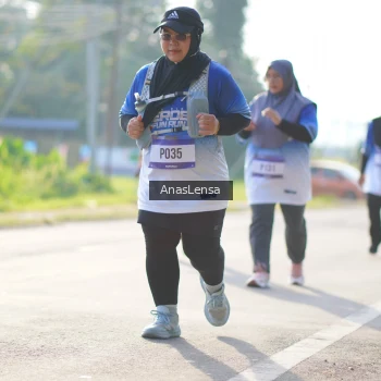 Runner Photo 3482526