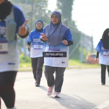 Runner Photo 3482537
