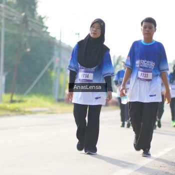 Runner Photo 3482549