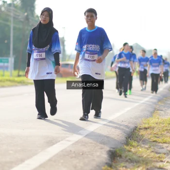 Runner Photo 3482561