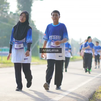 Runner Photo 3482571
