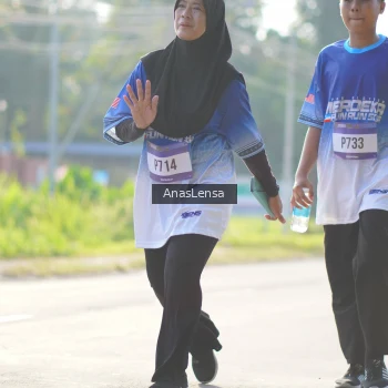 Runner Photo 3482579