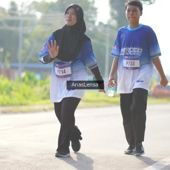 Runner Photo 3482580