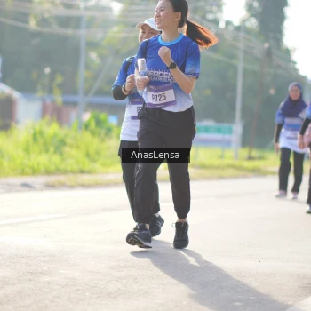 Runner Photo 3482593