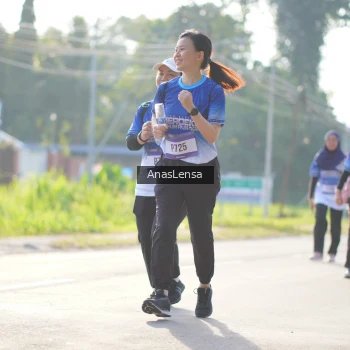 Runner Photo 3482594