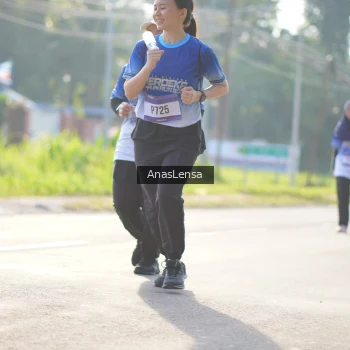 Runner Photo 3482599