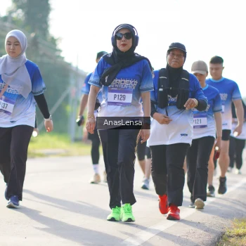 Runner Photo 3482606