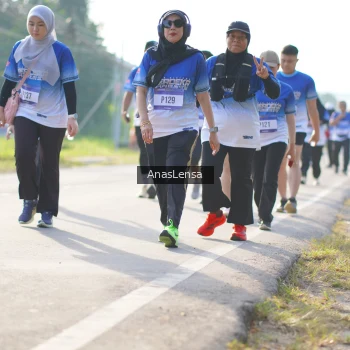 Runner Photo 3482607