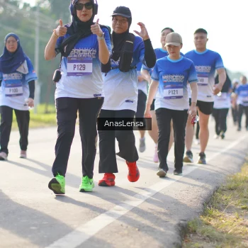 Runner Photo 3482612