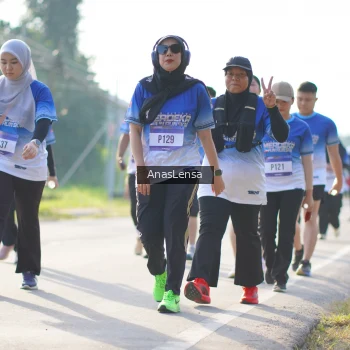 Runner Photo 3482613