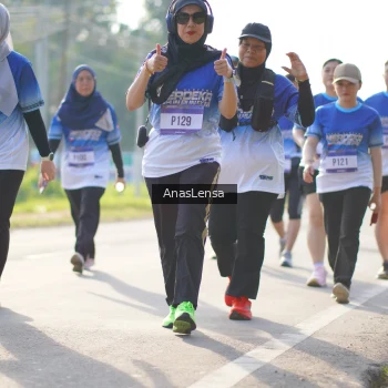 Runner Photo 3482625