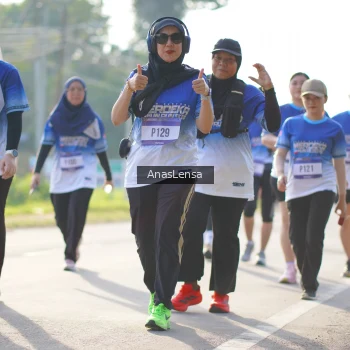 Runner Photo 3482627