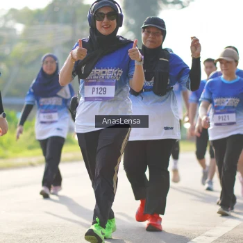 Runner Photo 3482633