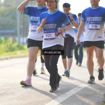 Runner Photo 3482654