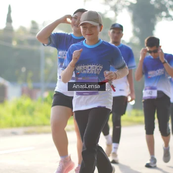 Runner Photo 3482664