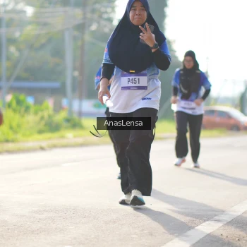 Runner Photo 3482709