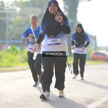 Runner Photo 3482712