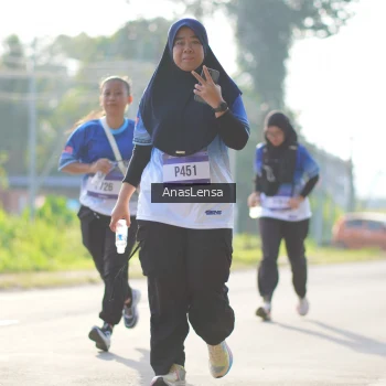 Runner Photo 3482716