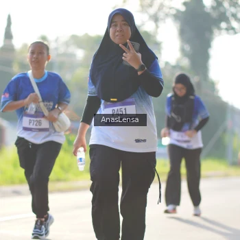 Runner Photo 3482721