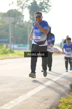 Runner Photo 3482752