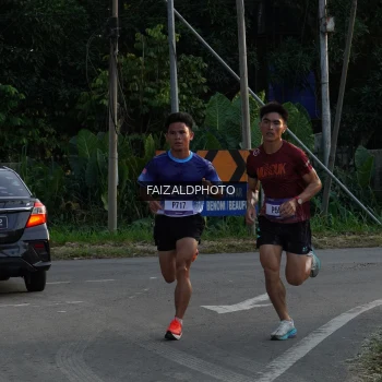 Runner Photo 3482769
