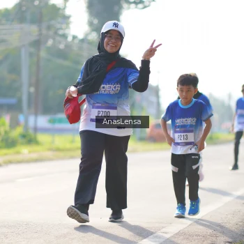 Runner Photo 3482780